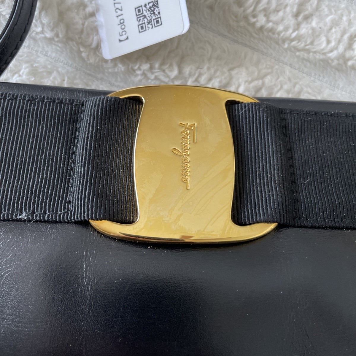 Vintage Ferragamo Women Bag Salvatore Rose Ribbon Gold Hardware