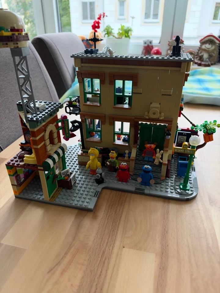 LEGO Ideas 21324 123 Sesame Street, Foto 1 von 5