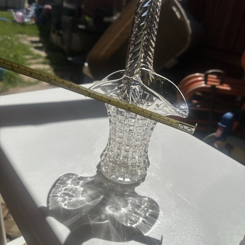 Vintage Clear Glass Basket - Picture 4 of 5