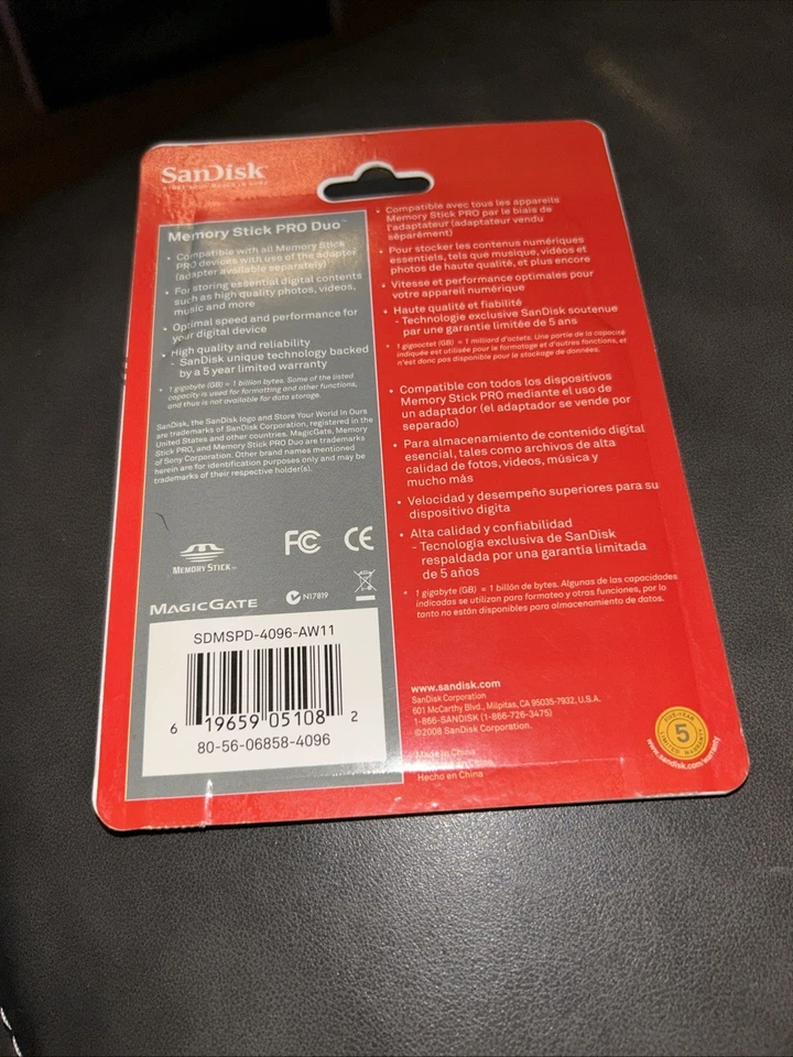 SanDisk Memory Stick PRO Duo 4GB New In Package - Image 2 of 2