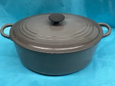 LE CREUSET 6.75 QT OVAL DUTCH OVEN #29