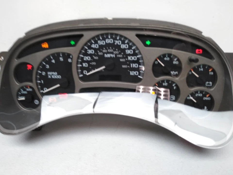 Cuadro de instrumentos Silverado 15190824 GMC 2004 Yukon Sierra OEM J19 Foto 2 de 4