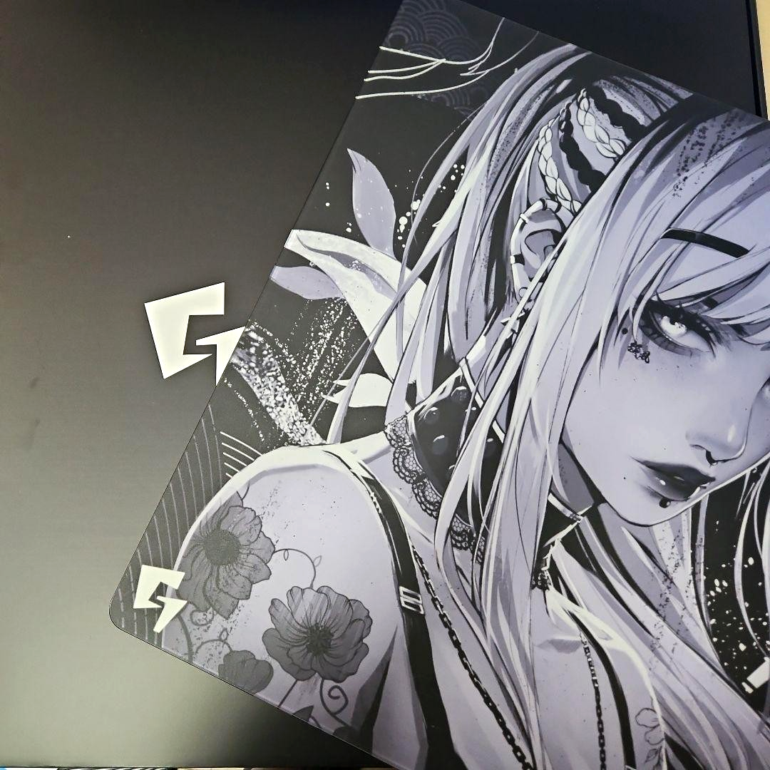 GLSSWRKS Kazemi Glass Mousepad GLSSWRKS KAZEMI ガラスマウスパッド