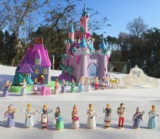 Polly Pocket DISNEY CINDERELLA Castle Licht und (STIEFMUTTER Haus 💯% komplett)