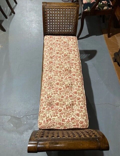 DE COLECCIÓN CENTURY CHAIR CO. BASTÓN/VENTANA DE NOGAL/BANCO DE ENTRADA CON COJÍN ORIG. FAM. PROPIETARIO Foto 4 de 4