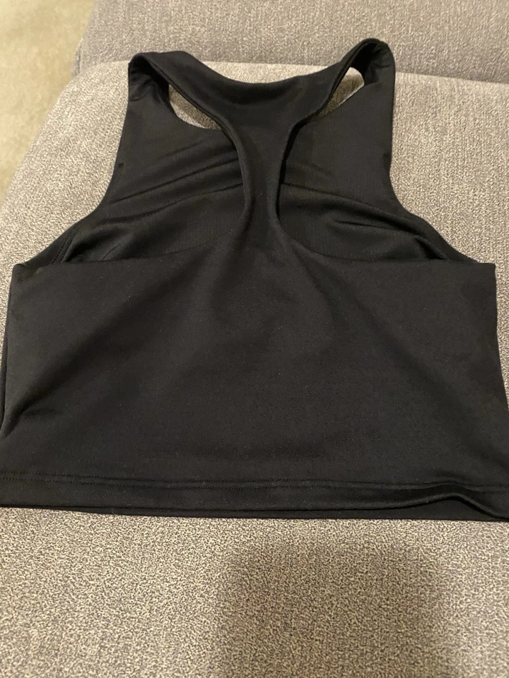 Under Armour Girls Motion Crop Tank Fitted Black Sz Black YXS New - Image 2 of 4