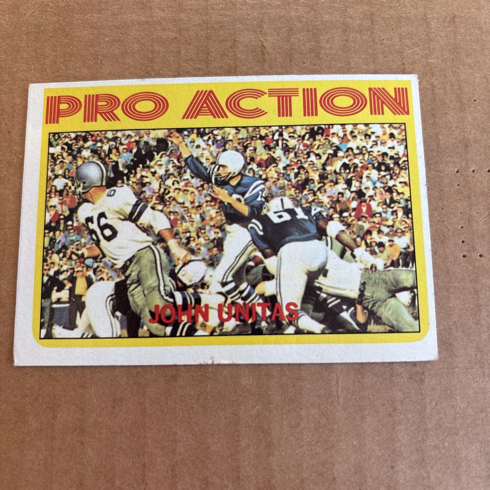 1972 Topps Pro Action JOHNNY UNITAS #251 Colts Football Card (f5)
