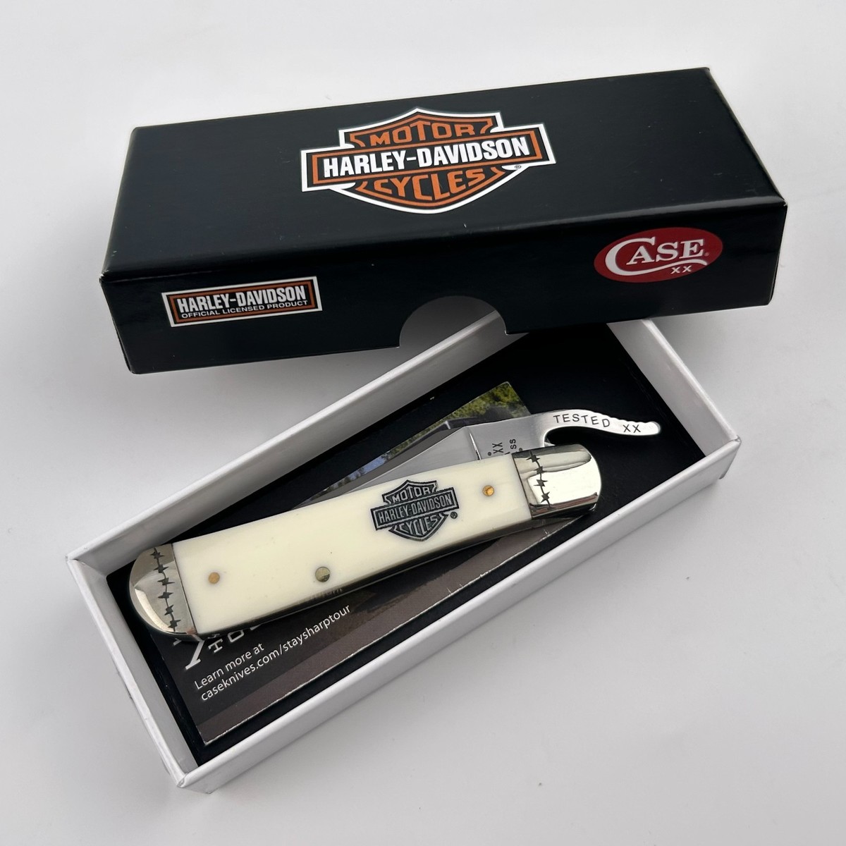 Case xx RussLock Harley-Davidson® Embellished White Synthetic