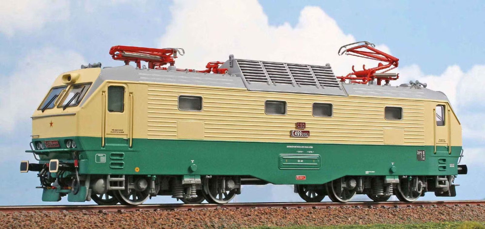 Acme 60671 ČSD Electric Locomotive E499.2 Green/Beige