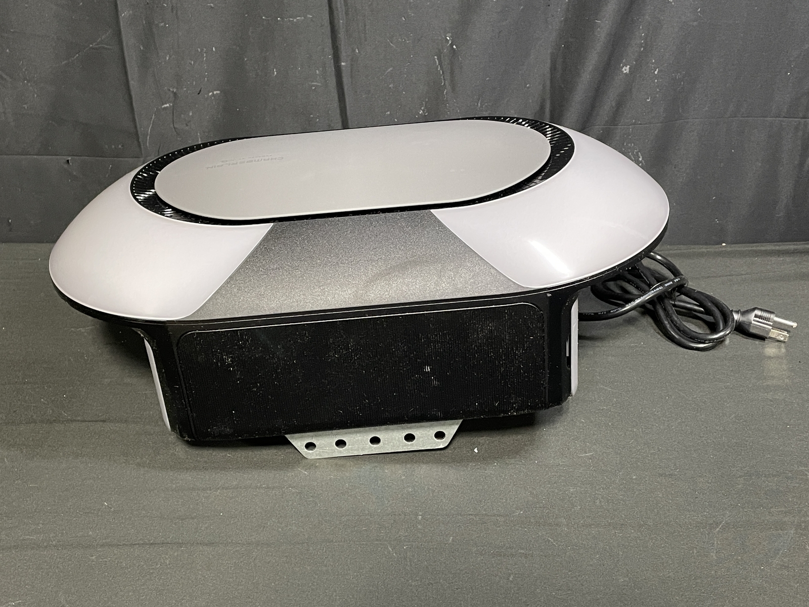Chamberlain B6713T 11/4 HP LED Smart Garage Door Opener W/Battery