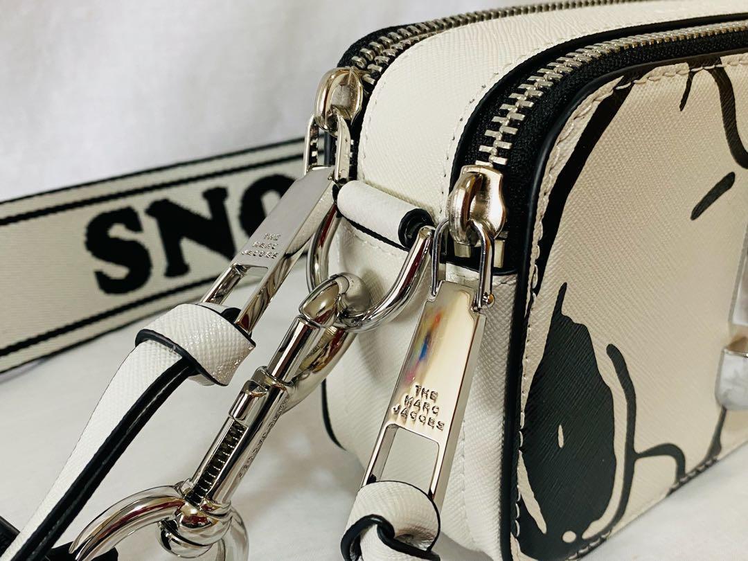 MARC JACOBS Snapshot 164 Peanuts Snoopy Collab Shoulder Bag