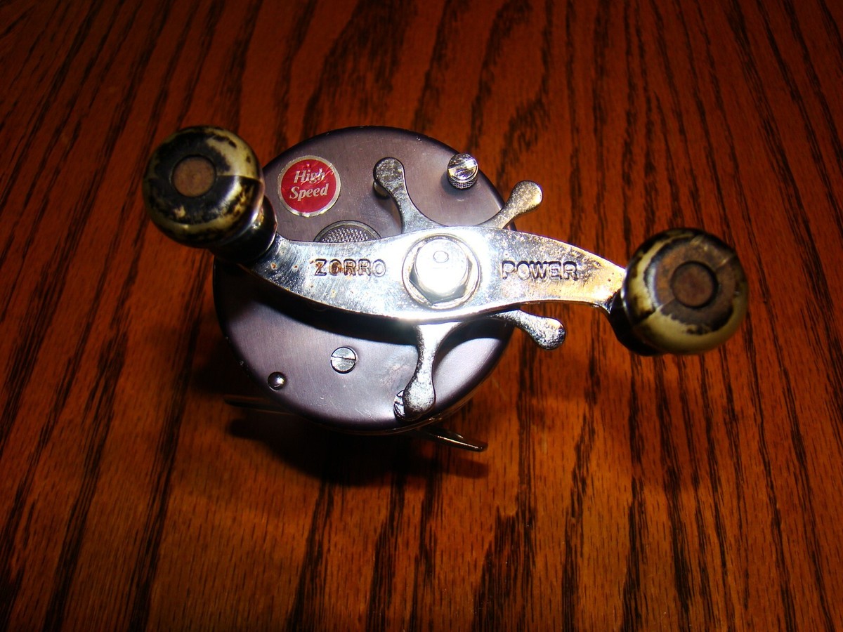 U9025 HR 1973 FIRST YEAR ABU GARCIA AMBASSADEUR METAL GRAY 5500C