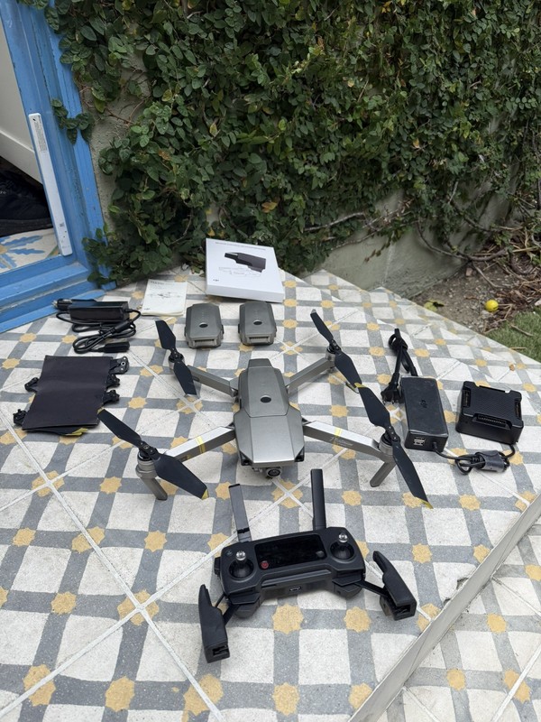 DJI Mavic Pro Platinum Fly More Combo Camera Drone Kit w/ Remote & Batteries