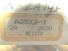 * NEW BOX OF 8 GOULD SHAWMUT AMP-TRAP A25X2 FUSES ...... XT-10J