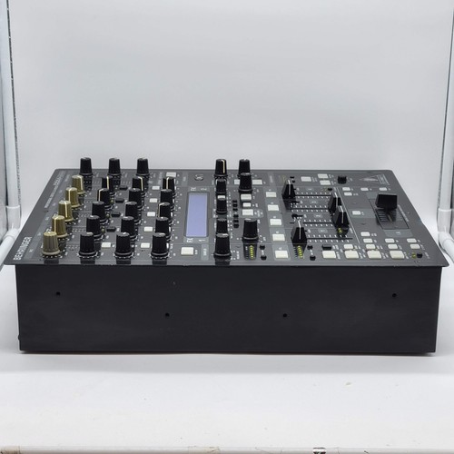 Behringer DDM4000 4-Channel Professional Digital DJ Mixer - Picture 4 of 9