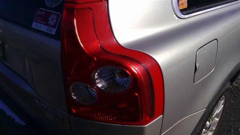 (LOCAL PICKUP ONLY) Radiator Core Support Fits 03-14 VOLVO XC90 1771459 - Изображение 4 из 4