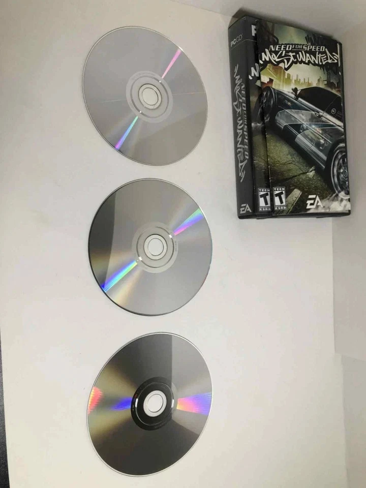 Need for Speed: Most Wanted (PC, 2005) **Missing Disc 1*** 3/4 Discs + Manual - Image 4 of 4