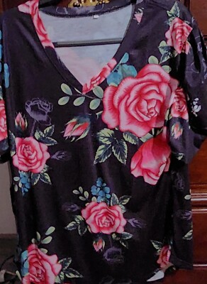  Black & Rose Floral Top 14w-16w 