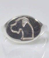 Zwergkopf Chevalier Ring Aus Sterlingsilber Luce