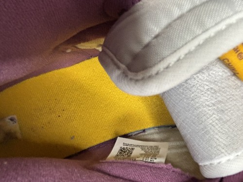 Nike AIR JORDAN 1 RETRO HIGH OG University Gold Light Bordeaux-White | Size 11.5 - Picture 6 of 13