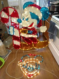 1998 Mr Christmas Disney 51 H Santa Mickey Mouse Lighted