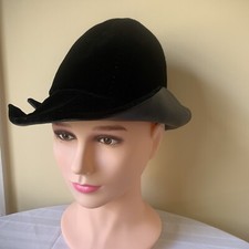 Vintage Mr. John Classic Black Hat velvet faux leather Womens Small