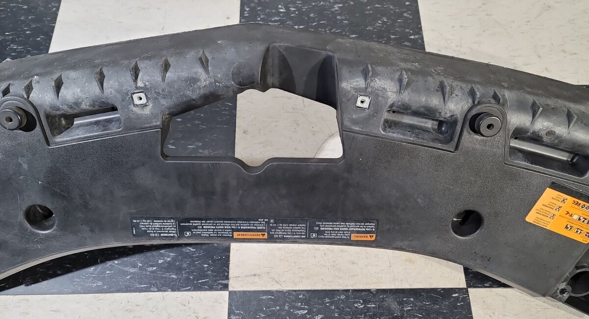 2010 - 17 CHEVY EQUINOX FRONT BUMPER GRILLE ENGINE COVER 2010 - 17 CHEVY EQUINOX FRONT BUMPER GRILLE ENGINE COVER