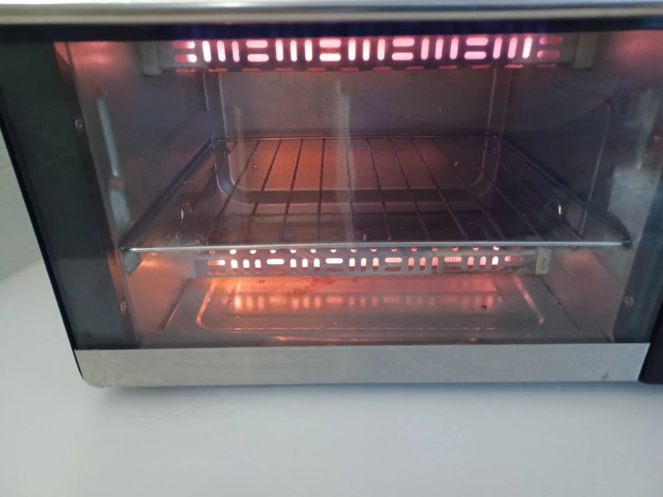 Horno tostador Cooks L0100200 en buen estado de funcionamiento Foto 3 de 4