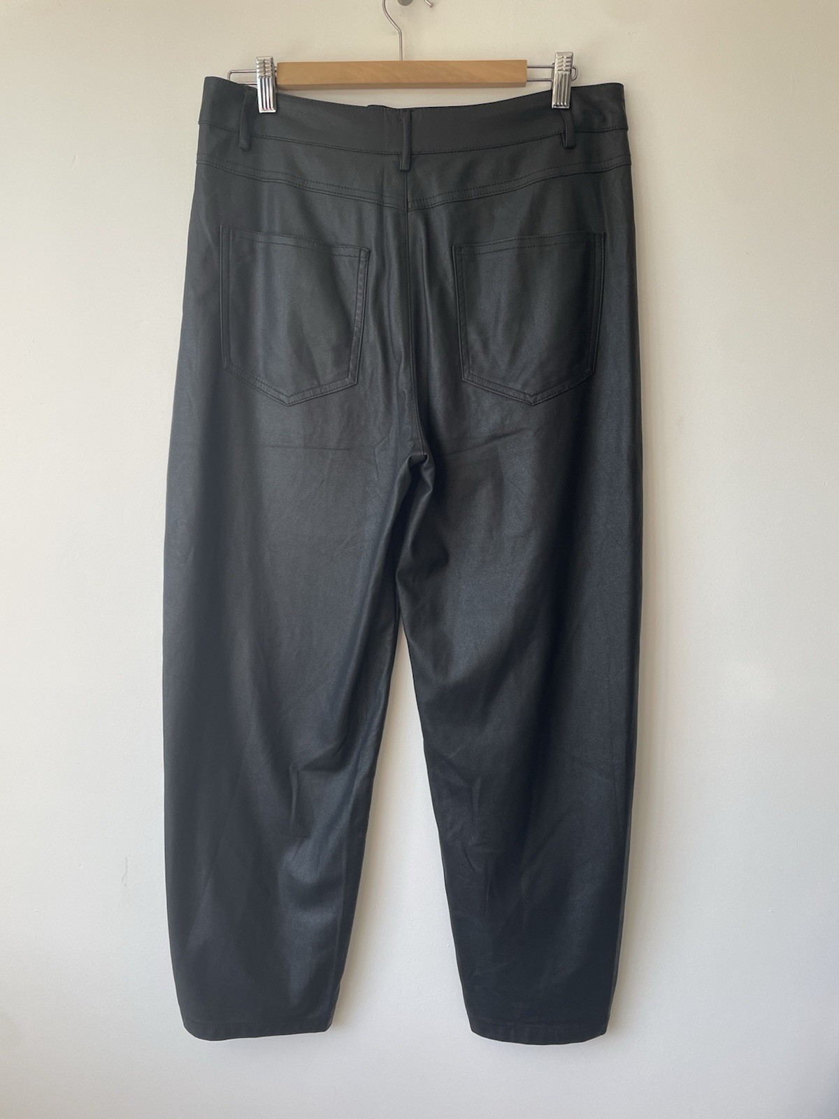 Zara Wet Look High Waisted Cropped Jeans Womens M UK 12 Black Trousers thumbnail 6