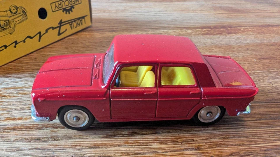 MERCURY 1/43 LANCIA FLUVIA ROUGE ORIGINAL - Photo 2/4