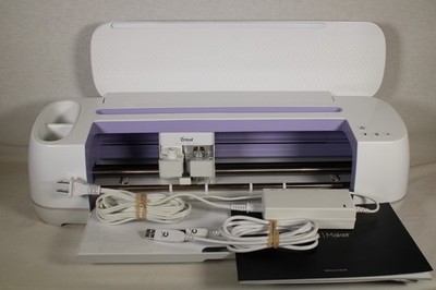 Cricut Maker CXPL301 Lilac Pre owned FOR PARTS/REPAIR ONLY  Needs New Rollers