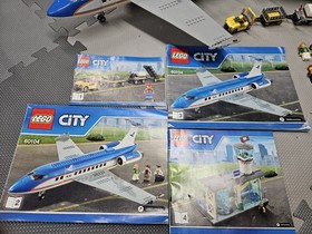 LEGO CITY: Airport Passenger Terminal ~ 60104 98% COMPLETE w/ manuals. Retired 