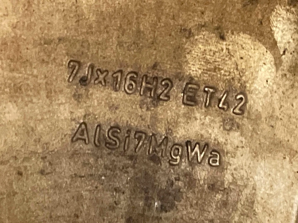 2002 Audi A4 Quattro Oem Rim Factory Wheel 16" X 7" 5 Spoke Scuffs 8e0601025b 06 Foto 2 de 4