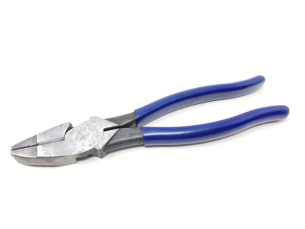 Klein Tools D213-9NE 9-Inch High Leverage Side Cutting Lineman Pliers with Comfort Grip