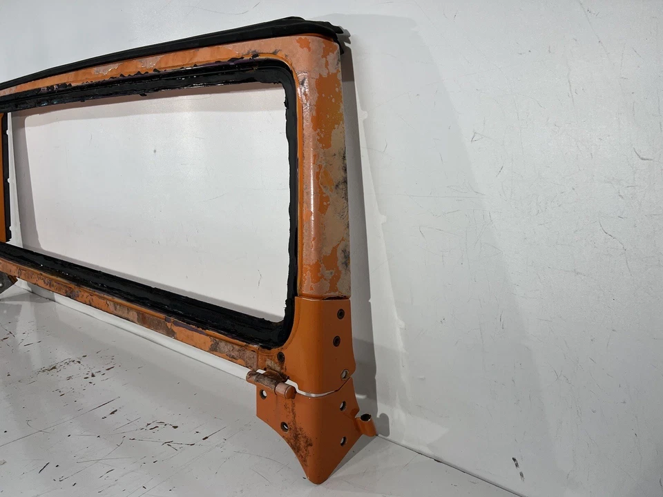 2003-2006 Jeep Wrangler TJ Windshield Frame OEM Foto 2 de 4