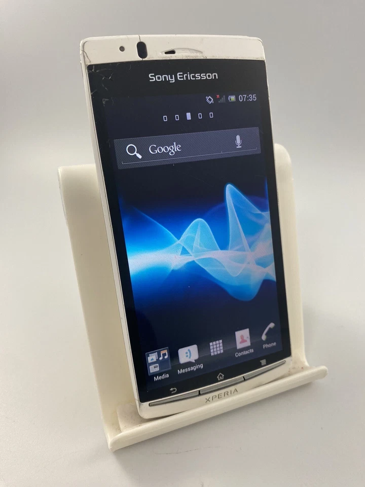 Teléfono inteligente Sony Xperia Arc S LT18i blanco desbloqueado 1 GB 8 MP 512 MB Android agrietado Foto 2 de 4
