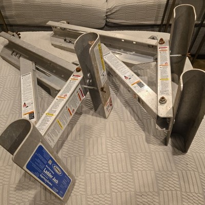 Ladder Jacks Scaffold Bracket Two-Rung Short Body Extension Ladder
