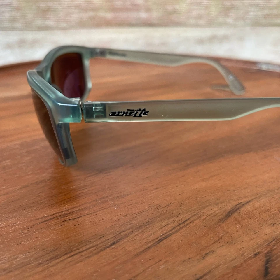 Vintage Arnette Sunglasses Clear Green Blue Iris Dogs Brow Bar 90s Punk Skater - Image 4 of 4