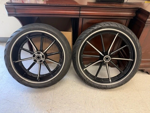 Motorcycle Tires & Tubes for Harley-Davidson Breakout for sale | eBay