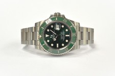 Rolex Submariner ‘Hulk’ 116610LV (2012) +Box & Papers