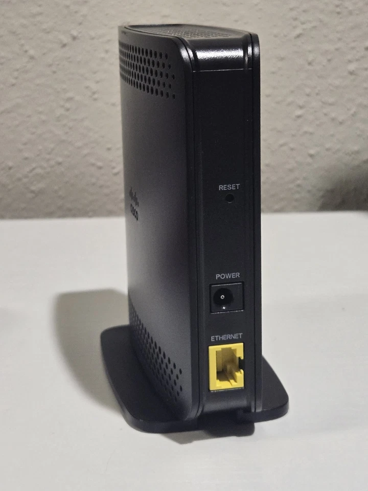 CISCO Model DPH-154 Wireless Cell Signal Booster **Tested & Working** - Image 3 of 4