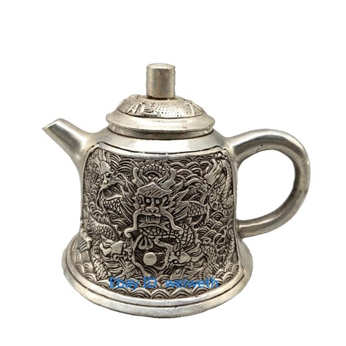 Chinese Yixing Zisha Clay Handmade Exquisite Lettering Teapot