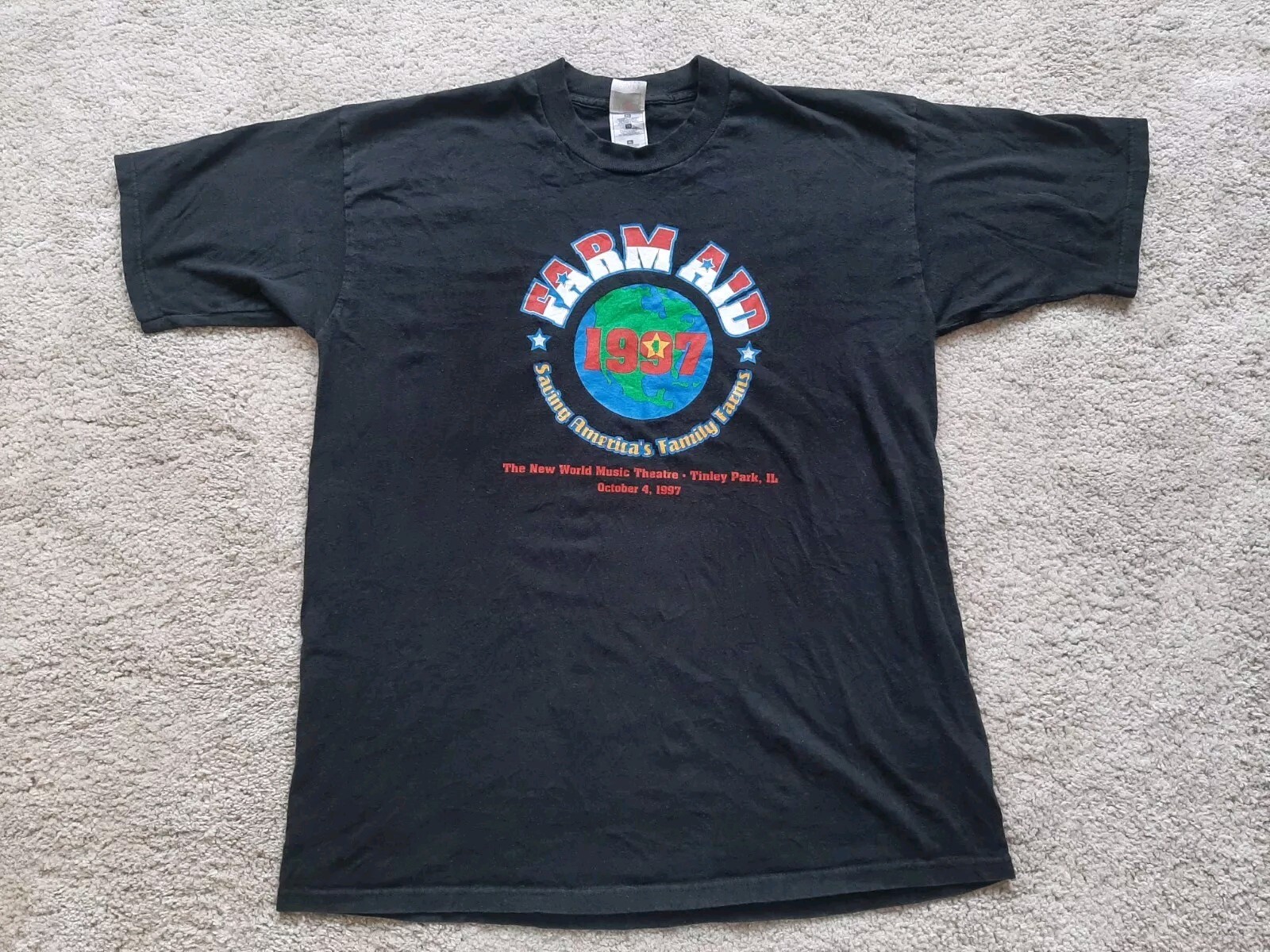 T-shirt Vintage Farm-Aid - Marque American Apparel - Taille XL, Couleur Rouge/rose - Occasion Très Bon état