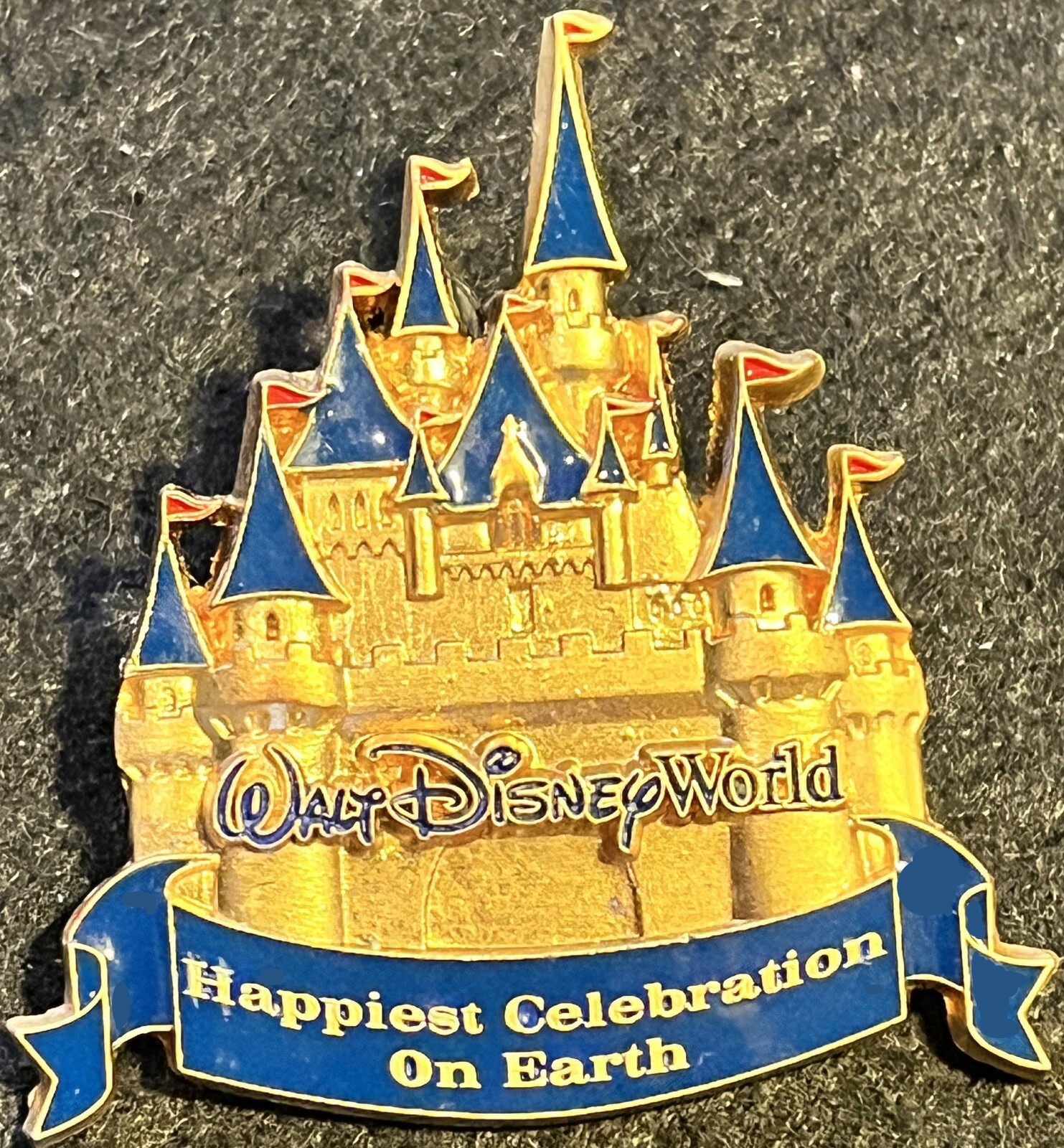 WDW Disney 2005 PIN Happiest Celebration on Earth Magic Kingdom Castle #38696