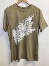 Nike Men's Size M Sportswear T-Shirt Active Short Sleeve Graphic Tee