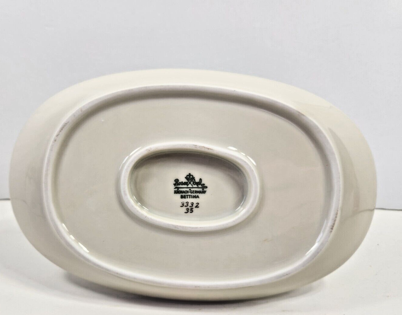 ROSENTHAL BETTINA SPRING IVORY PARISIAN SPRING GRAVY BOAT WITH ATTACHED PLATE