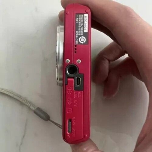 Sony Cybershot DSC-W830 2010 Megapixel 8x Optical Zoom Digital Camera 85% NEW - Picture 16 of 19