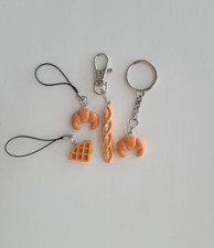 3pcs Bakery Keychain, Bakery charm, Croissant, Baguette, Waffle Keychain, Bread