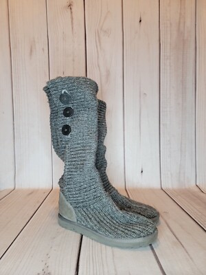 UGG Womens Classic Cardy Knit Grey Button Boot Size M Wear
