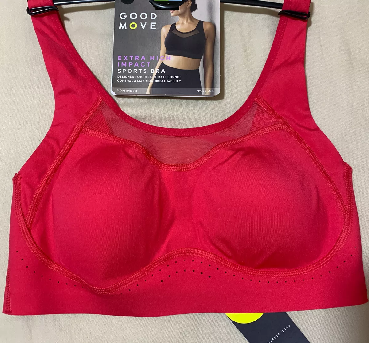 M&S NON WIRED ULTIMATE BOUNCE CONTROL EXTRA HIGH IMPACT Sports BRA in Size  32C